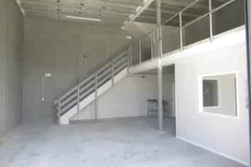 120M² MODERN ROAD FRONT INDUSTRIAL UNIT
