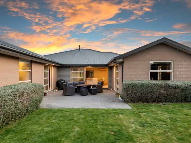 29 Davaar Crescent, Broomfield