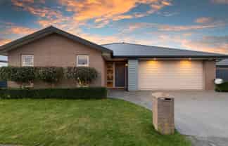29 Davaar Crescent, Broomfield