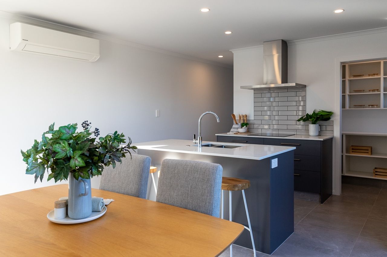 Space, Style & Coastal Living in Golden Sands - Vista 4
