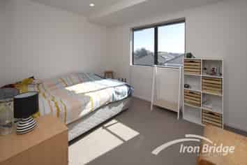 3/63 Brockworth Place, Riccarton