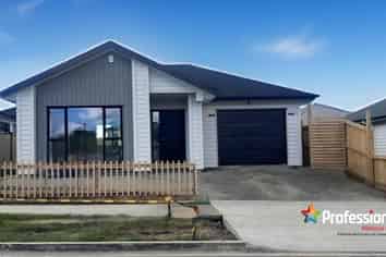 8 Tipu Crescent, Milldale