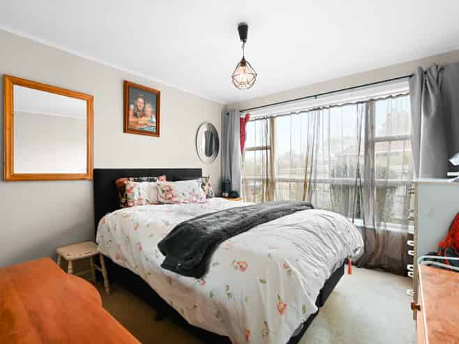 15 Joanna Place, Deanwell