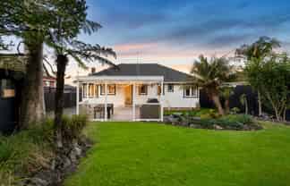 13 Ayrton Street, Te Atatu South