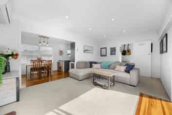 108 Gossamer Drive, Pakuranga Heights