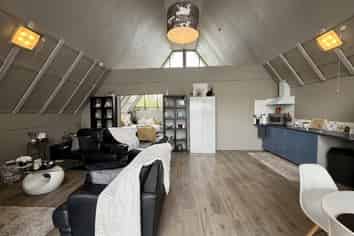 Loft 347 Grahams Road, Willowby