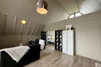 Loft 347 Grahams Road, Willowby