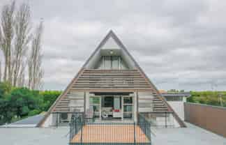 Loft 347 Grahams Road, Willowby