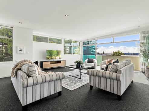 4/52 Cliff Road, Tauranga Central