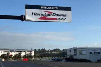 219/20 Hampton Downs Road, Hampton Downs