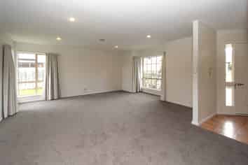 8 Blarney Place, Casebrook