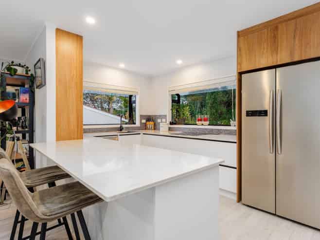 1/11 Honeysuckle Lane, Mairangi Bay