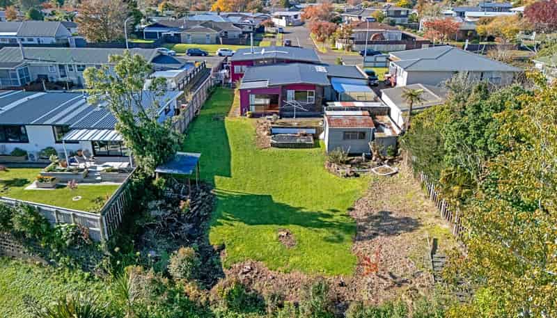 8 Rewa Street, Inglewood