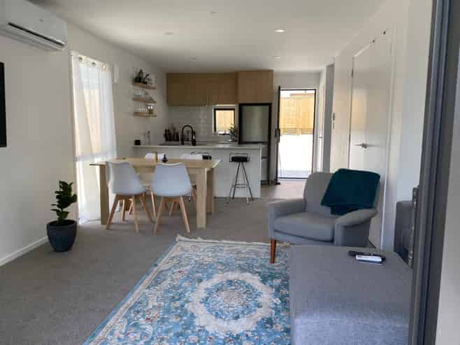 1D Shamrock Lane, Te Atatu Peninsula