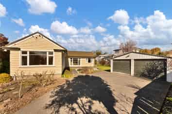 25 Derrett Place, Saint Martins