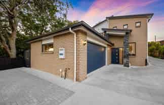 70 Tiverton Road, New Windsor