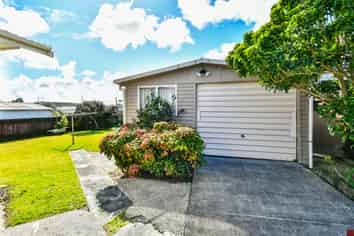 90 Boundary Road, Clover Park
