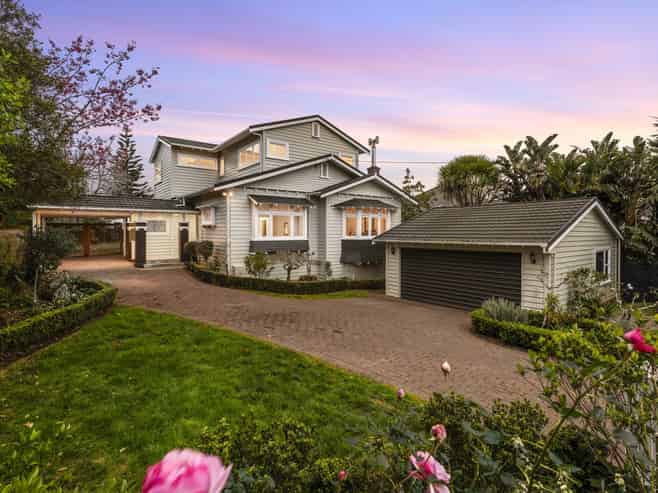 30 Ferryhill Road, Epsom