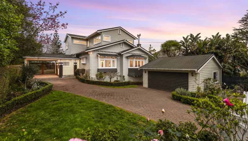 30 Ferryhill Road, Epsom
