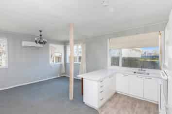 8 Bass Street, Woolston