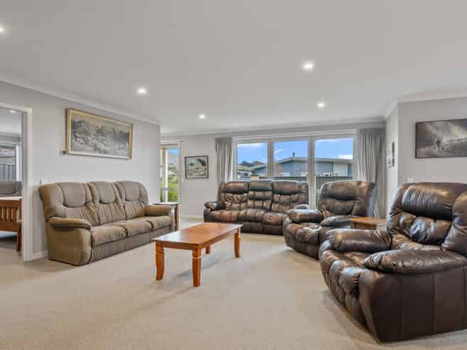 8 Excelsior Place, Cromwell