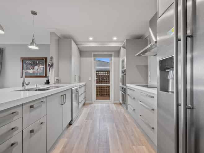 8 Excelsior Place, Cromwell