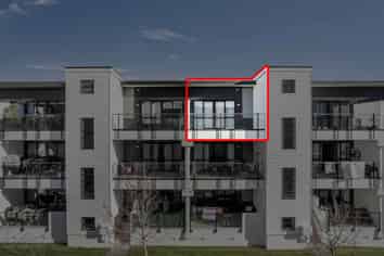 17/11 Carlos Drive, Flat Bush