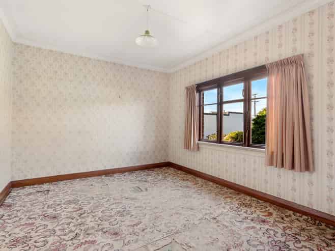 32 Mornington Road, Balaclava