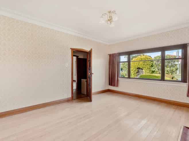 32 Mornington Road, Balaclava