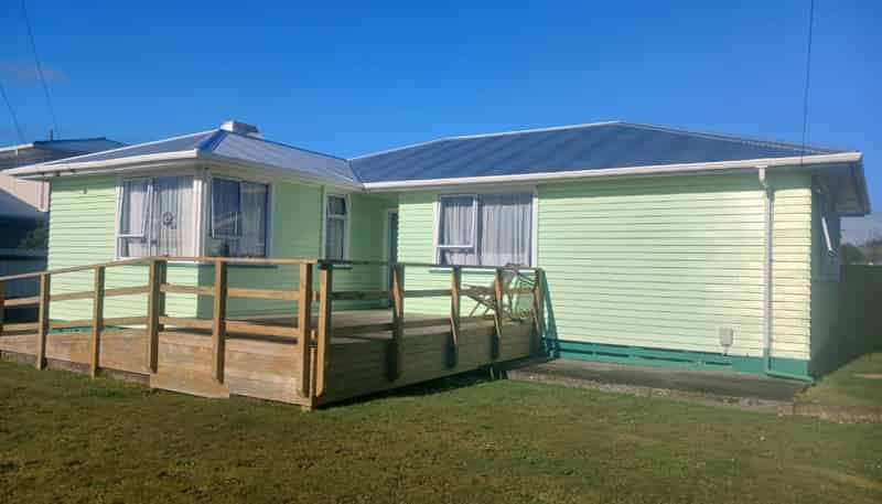 24 Iredale Road, Hawera