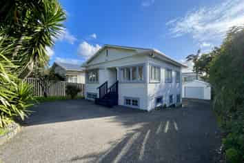 60 Aroha Avenue, Sandringham