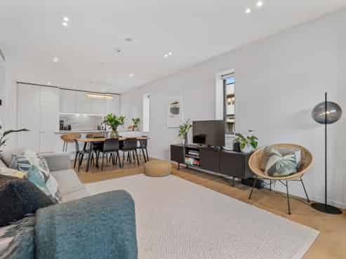 201/11 Paora Street, Orakei