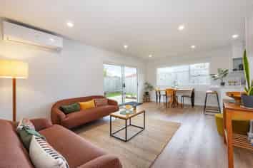 2/55 Tabitha Crescent, Henderson
