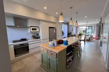 2 Kapia Road, Westgate