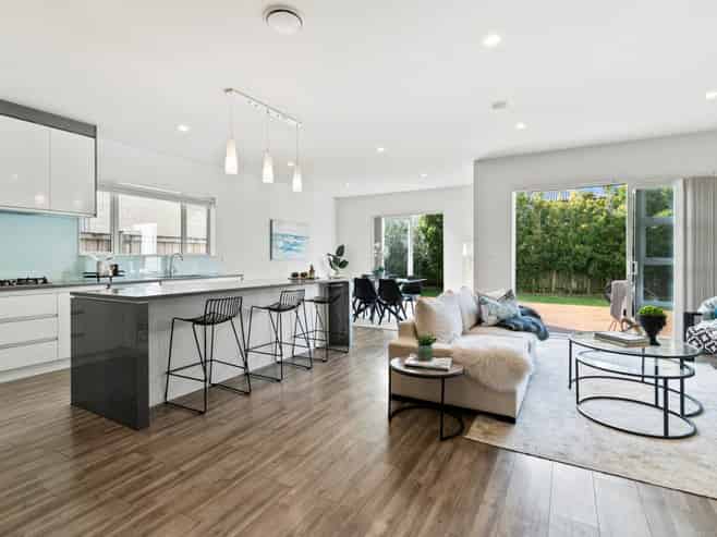 15 Ballyholey Drive, Flat Bush