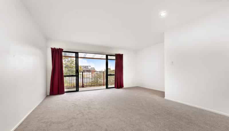 1 Briar Way, New Lynn