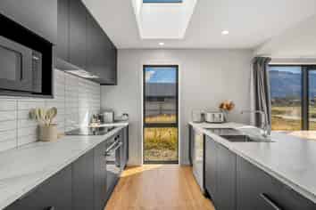 22 Riley Street, Lake Hawea