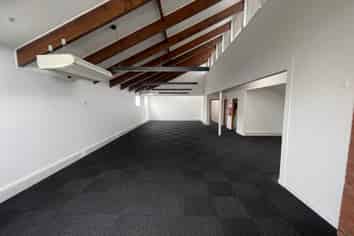 Central Onehunga Commercial Space with Parking