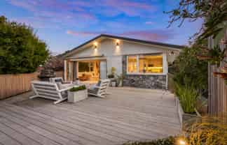 5 Chevron Place, Castor Bay