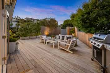 5 Chevron Place, Castor Bay