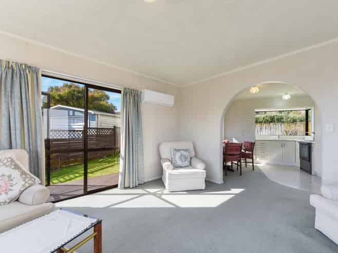 4 Washbourn Drive, Richmond
