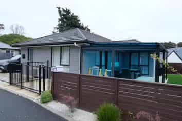 19 Rongomau Lnwy, Raumati South