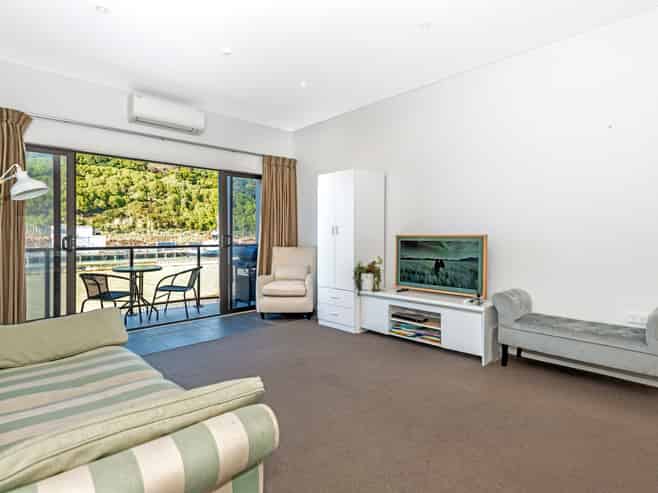 211/2 Reads Quay, Gisborne