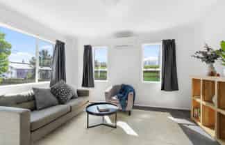 8 Cambridge Street, LEVIN