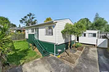 2A Pine Street, New Lynn
