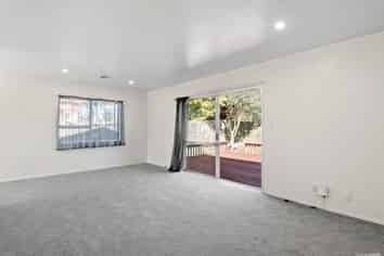2A Pine Street, New Lynn