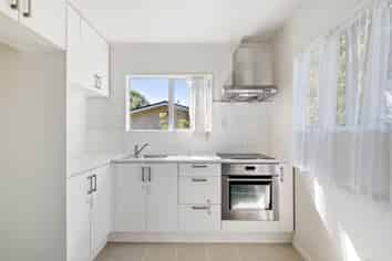 2A Pine Street, New Lynn