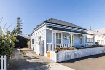 36 McGrath Street, Napier South
