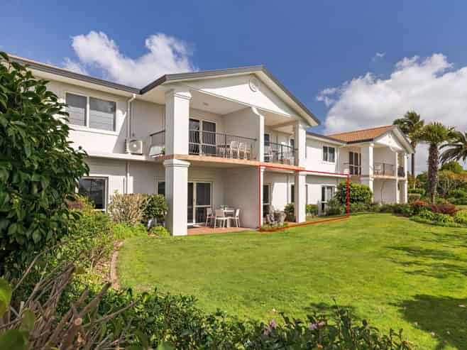 3/111 Santa Monica Drive, Papamoa Beach