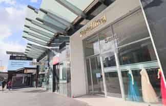Cafe for Lease on Broadway 